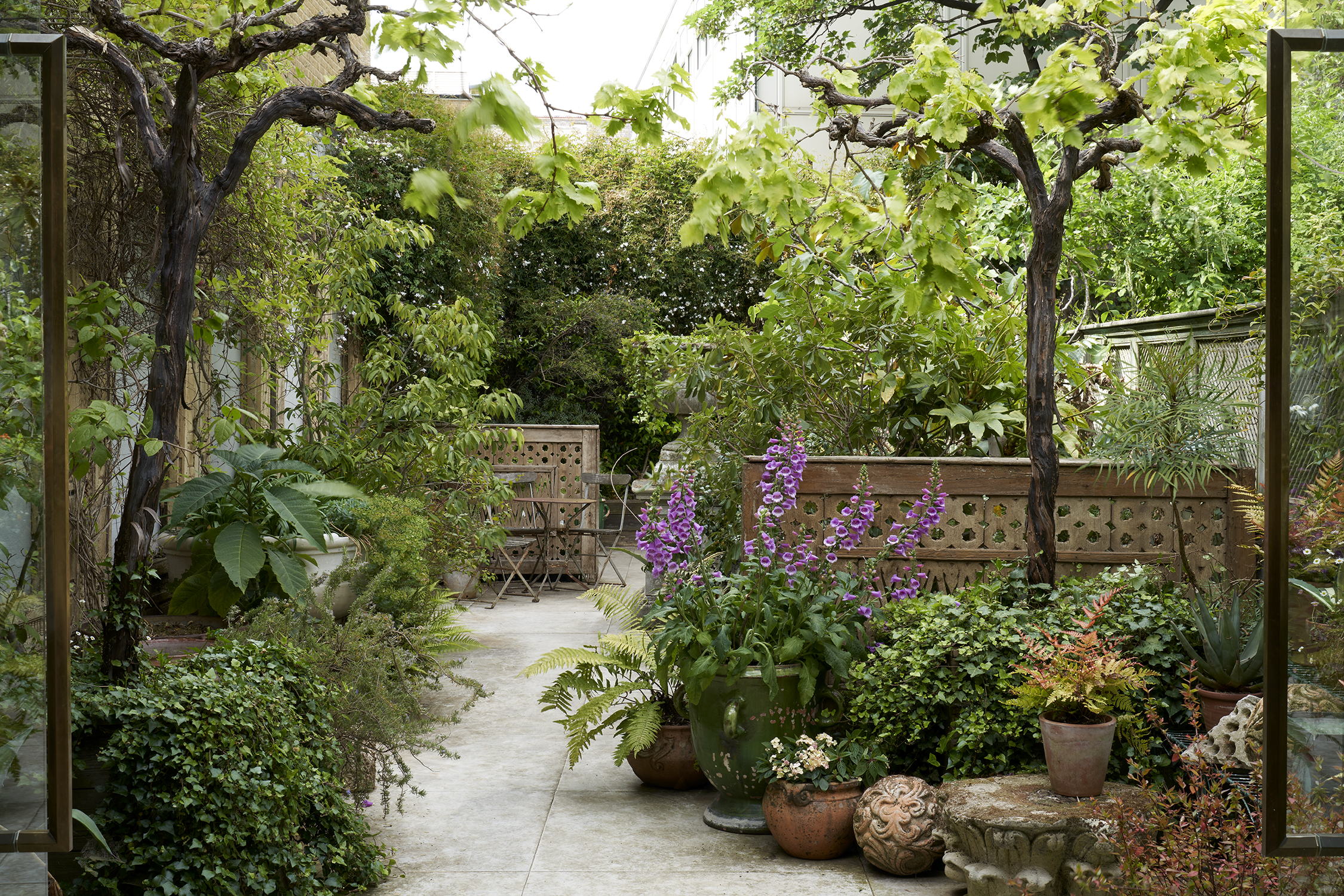 The Tree of Life - the gardens of Robert Kime