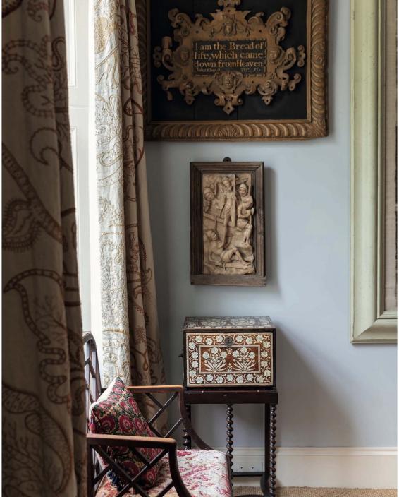 British Designers at Home by Jenny Rose-Innes , Photography by © Simon Griffiths