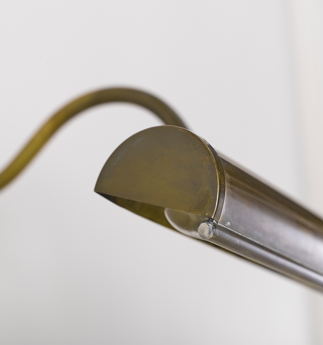 9" Picture Light Antique Brass Picture & Bookcase Lights Lighting