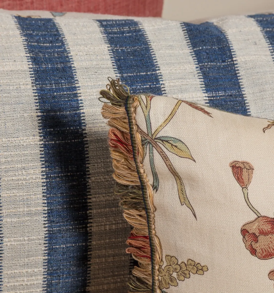 SEVENTEEN カモミールクッションCHAMOMILE CUSHION Meadow Flowers with Mori Fabric Cushion | Cushions | The