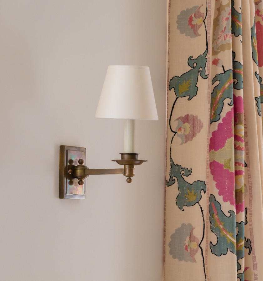 Dean Wall Light - Antique Brass Dean Wall Light - Antique Brass