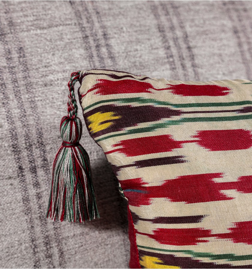 Medina Ikat Cushion Medina Ikat Cushion