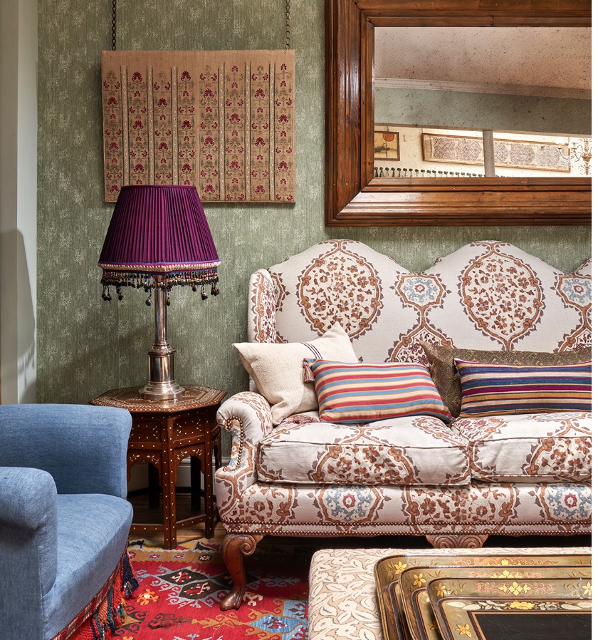 Ibrahim on Heavy Linen